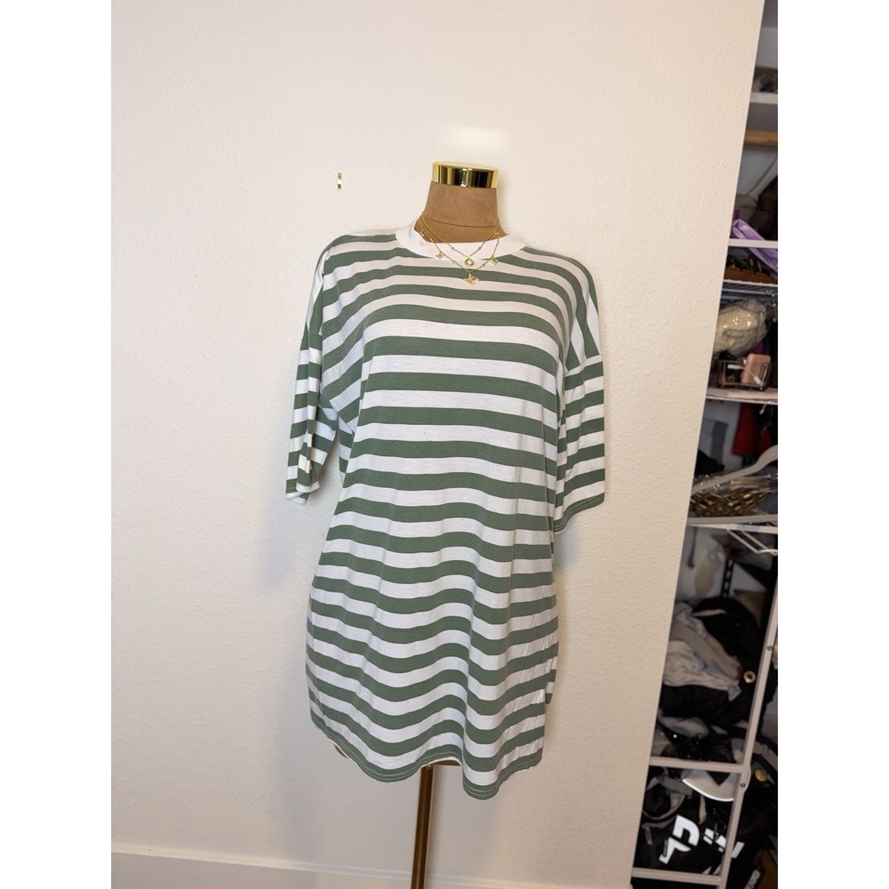 PrettyLittleThing Womens USA 2 Green White Striped Crew Neck T-Shirt Short Slv